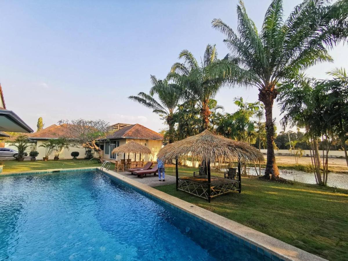 Px Pool Villa Pattaya Nong Prue 外观 照片