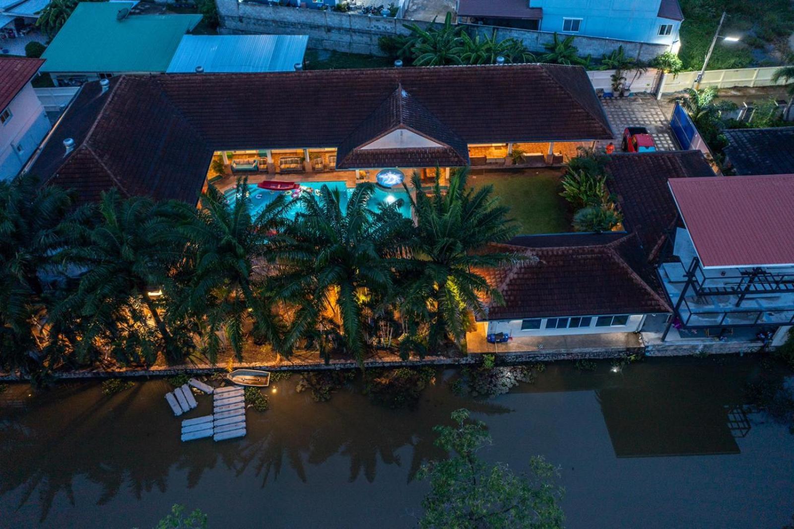Px Pool Villa Pattaya Nong Prue 外观 照片
